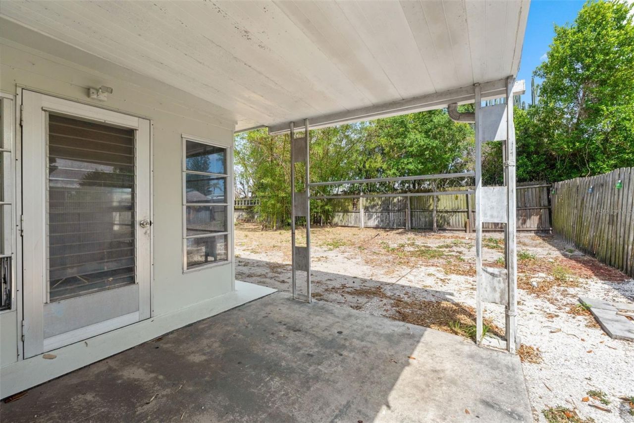 1050 Saxon Lane, Holiday, FL 34691 Photo