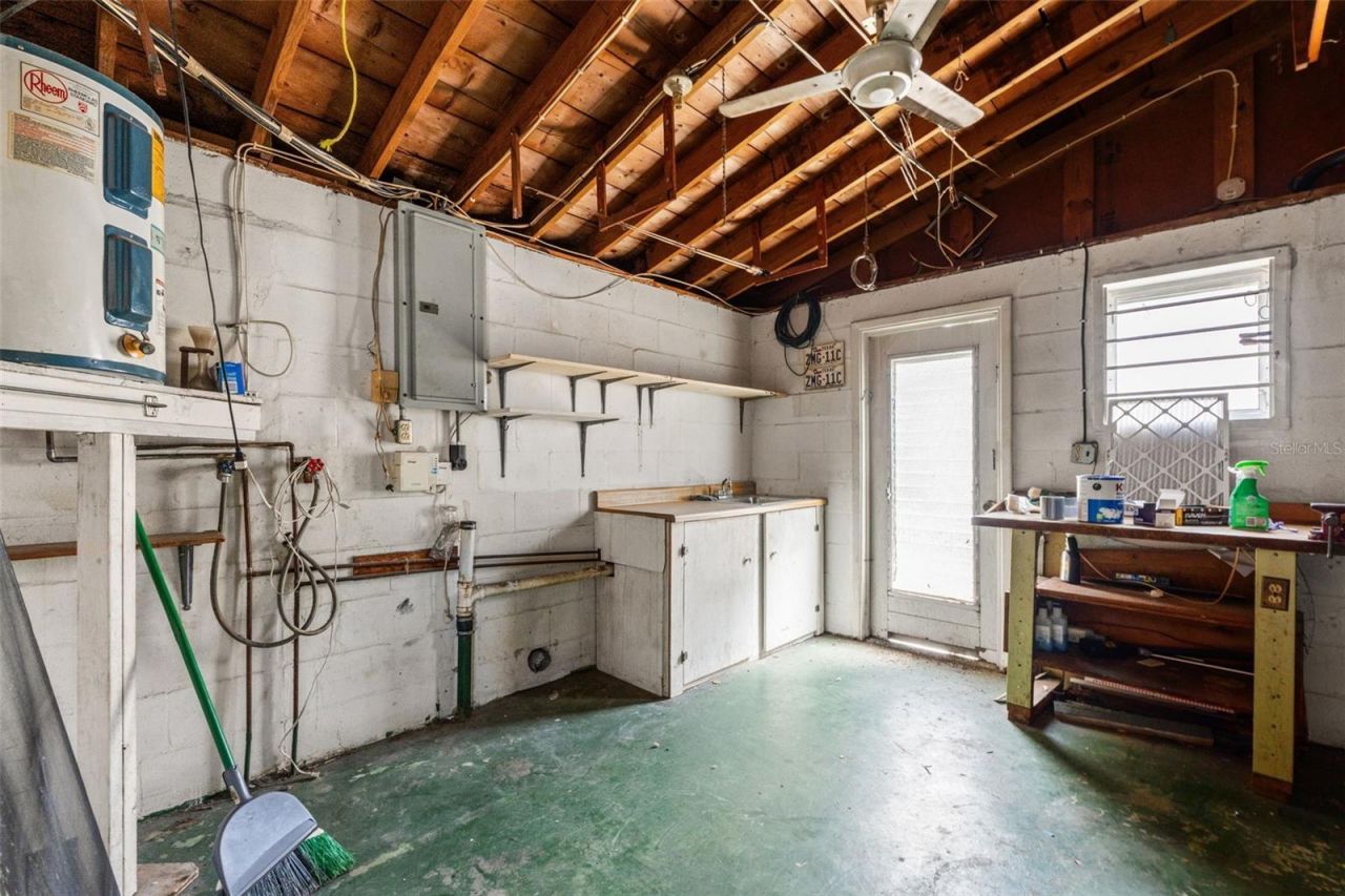 1050 Saxon Lane, Holiday, FL 34691 Photo