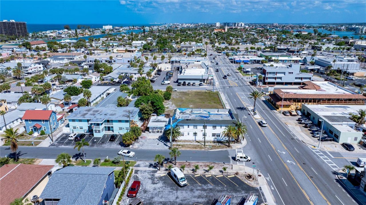 7210 Gulf Boulevard, Saint Pete Beach, FL 33706 Photo