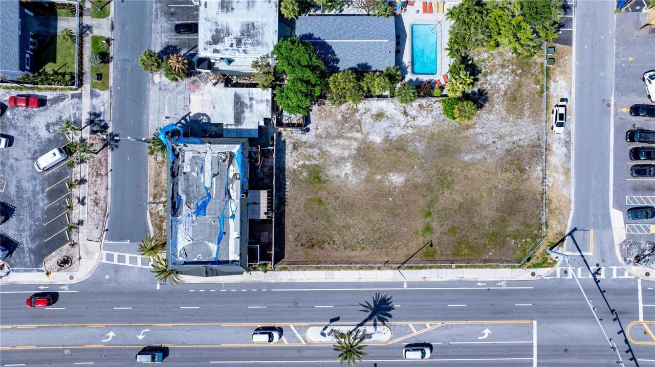 7210 Gulf Boulevard, Saint Pete Beach, FL 33706 Photo