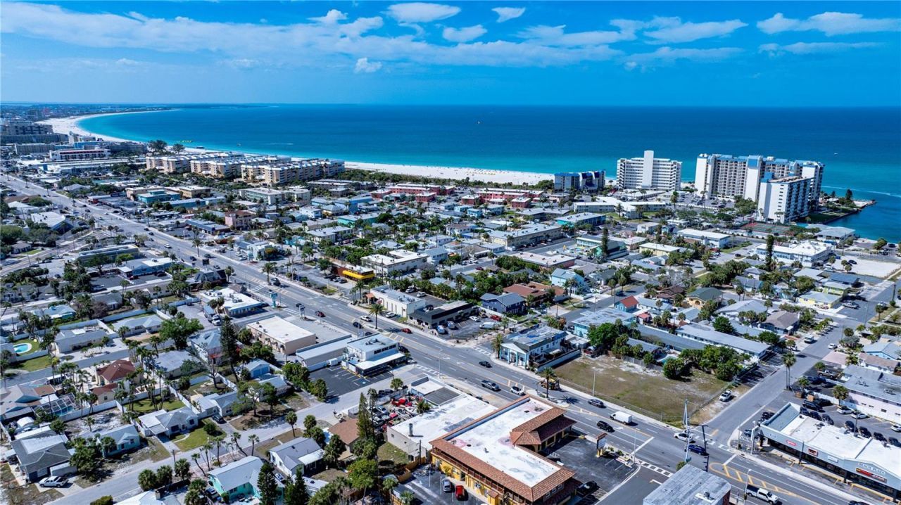 7210 Gulf Boulevard, Saint Pete Beach, FL 33706 Photo