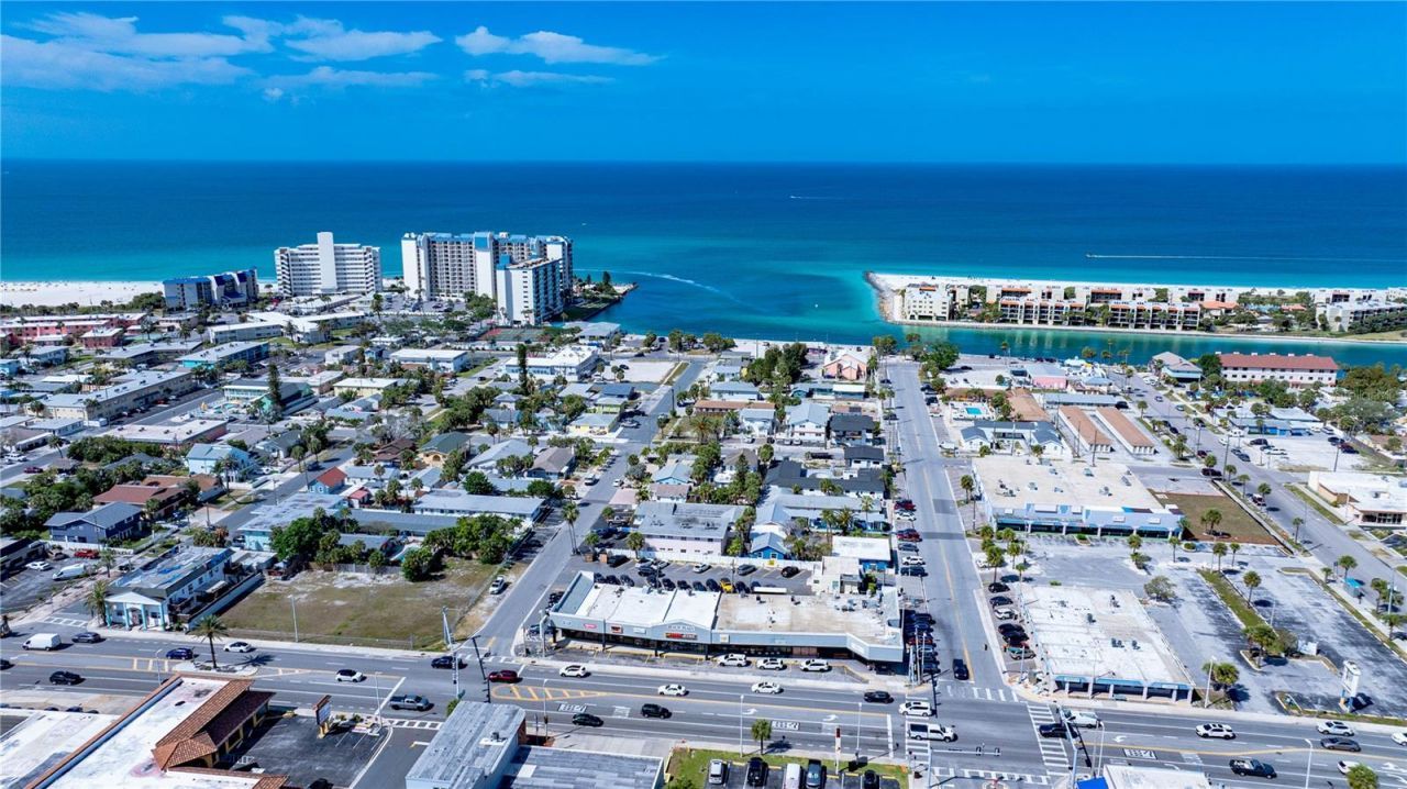 7210 Gulf Boulevard, Saint Pete Beach, FL 33706 Photo