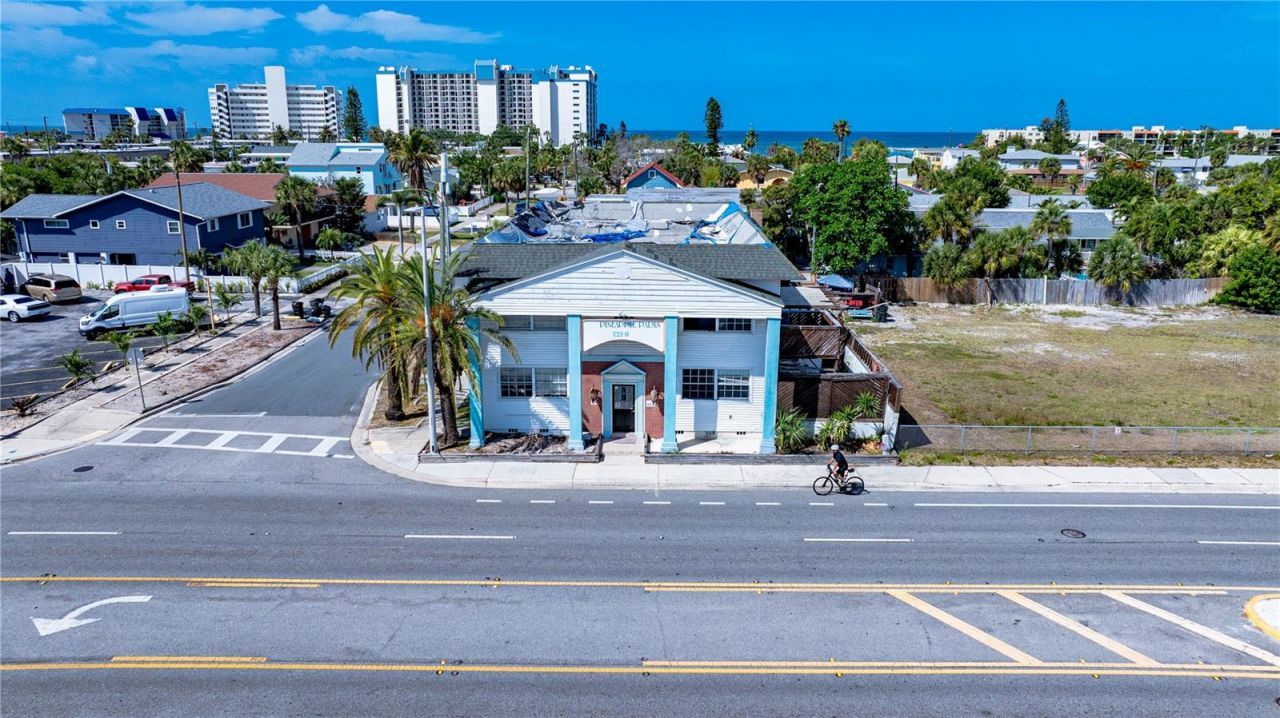 7210 Gulf Boulevard, Saint Pete Beach, FL 33706 Photo