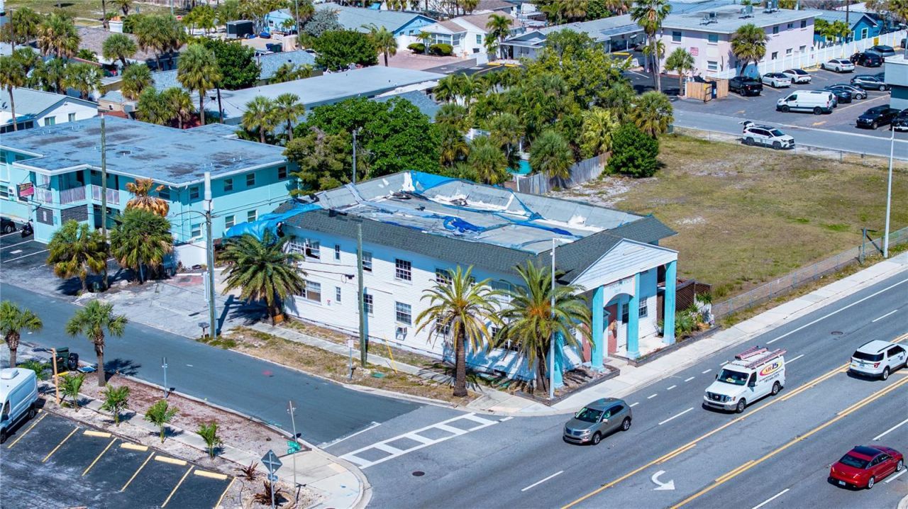 7210 Gulf Boulevard, Saint Pete Beach, FL 33706 Photo