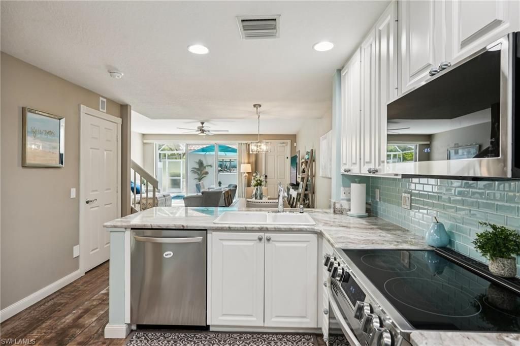 15599 Latitude Dr, Bonita Springs, FL 34135 Photo