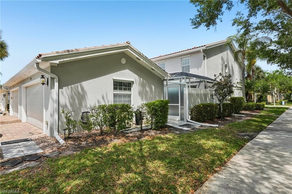 15599 Latitude Dr, Bonita Springs, FL 34135 Photo