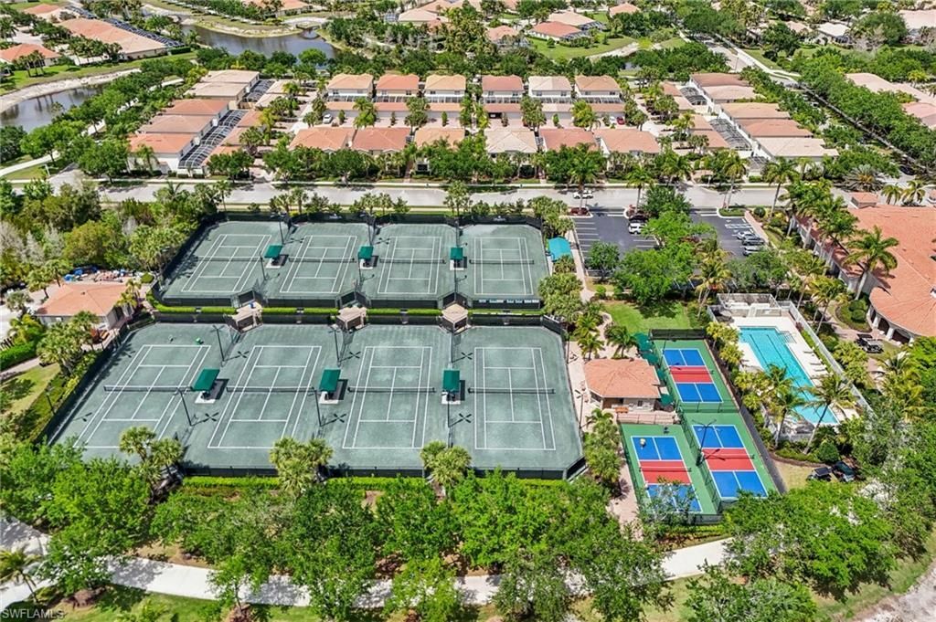 15599 Latitude Dr, Bonita Springs, FL 34135 Photo