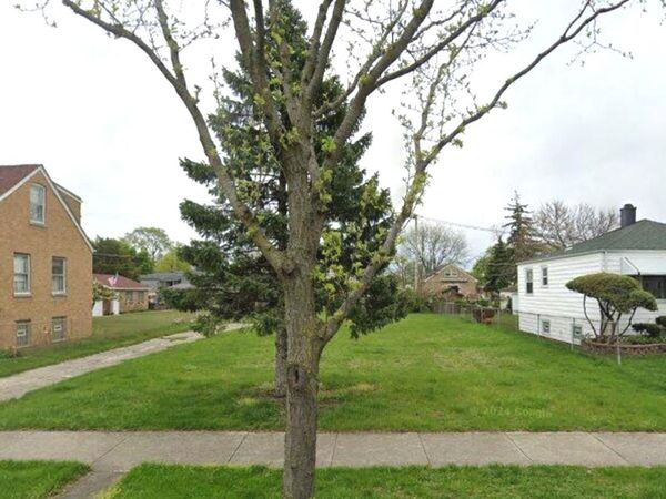 4515 Clinton Avenue, Forest View, IL 60402