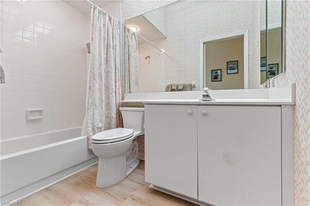 13521 Southampton Dr, Bonita Springs, FL 34135 Photo