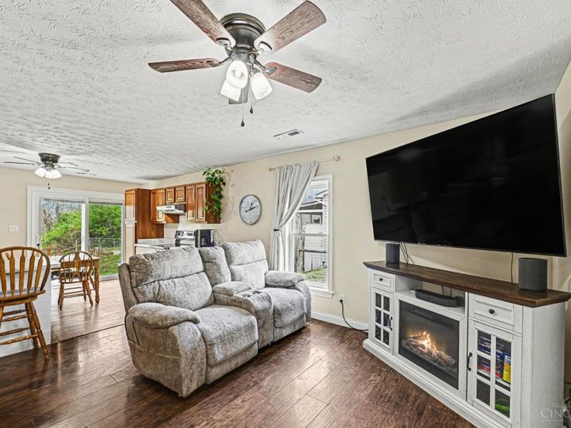 171 S 1st Street, Clarksville, OH 45113 Photo 3