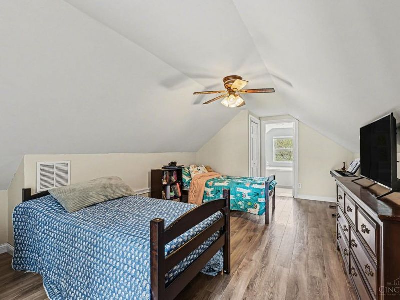 171 S 1st Street, Clarksville, OH 45113 Photo 8