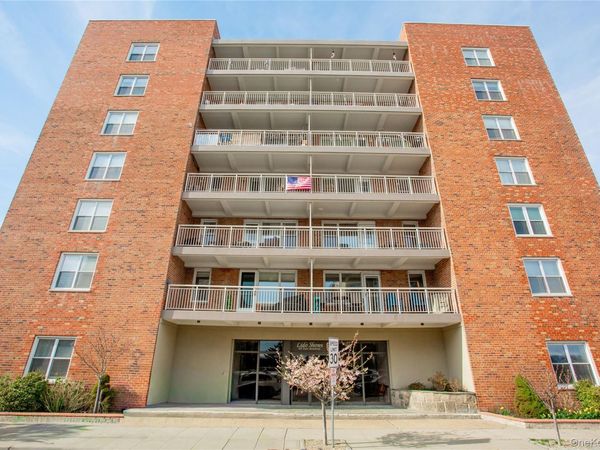 855 E Broadway, Unit 6H, Long Beach, NY 11561