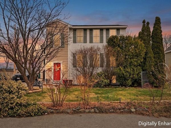 118 Mount Washington Street, Unit D, Lowell, MA 01854