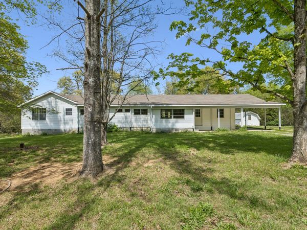 5944 Shores Rd, Murfreesboro, TN 37128