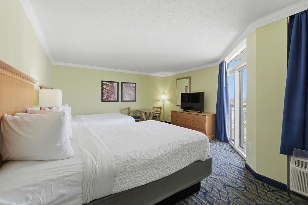 2201 S Ocean Blvd. Photo 4