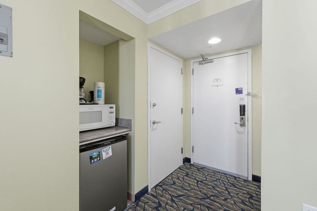 2201 S Ocean Blvd. Photo 7