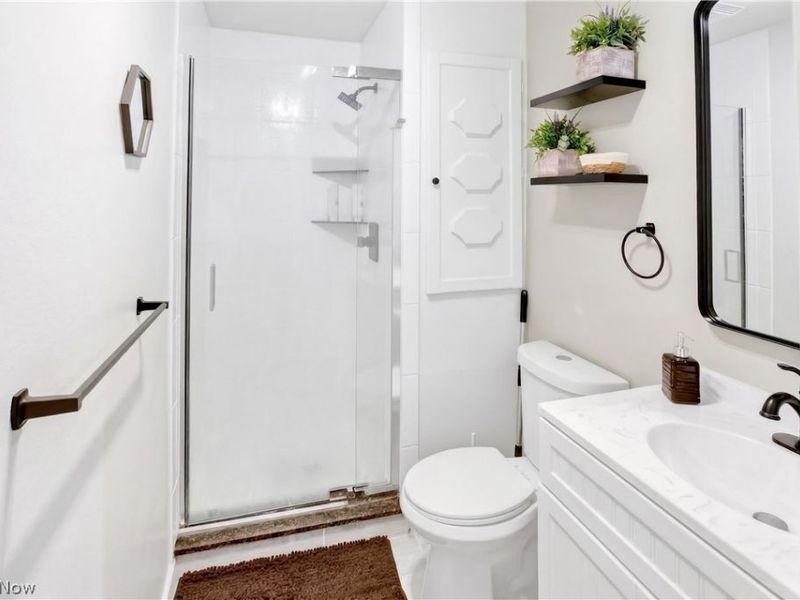 363 Seeley Street, Amherst, OH 44001 Photo 12