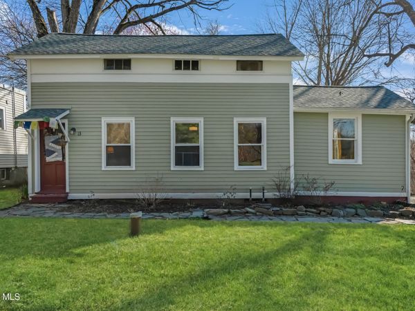 13 Hudson Avenue, Stuyvesant Falls, NY 12174