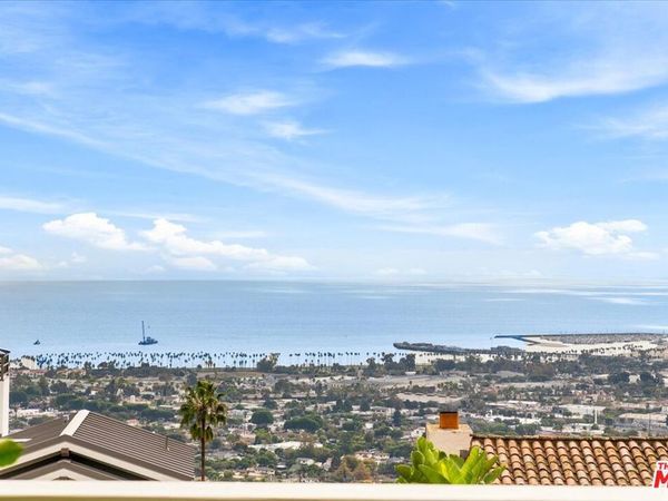 624 Las Alturas Road, Santa Barbara, CA 93103