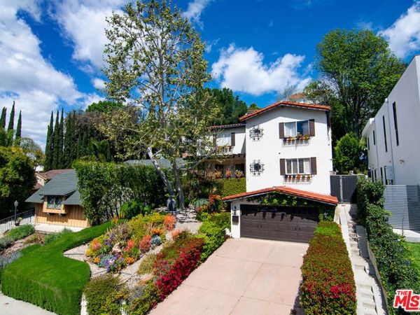 5176 Don Pio Drive, Woodland Hills, CA 91364