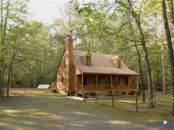 2477 Calno Road, Hanover, VA 23069