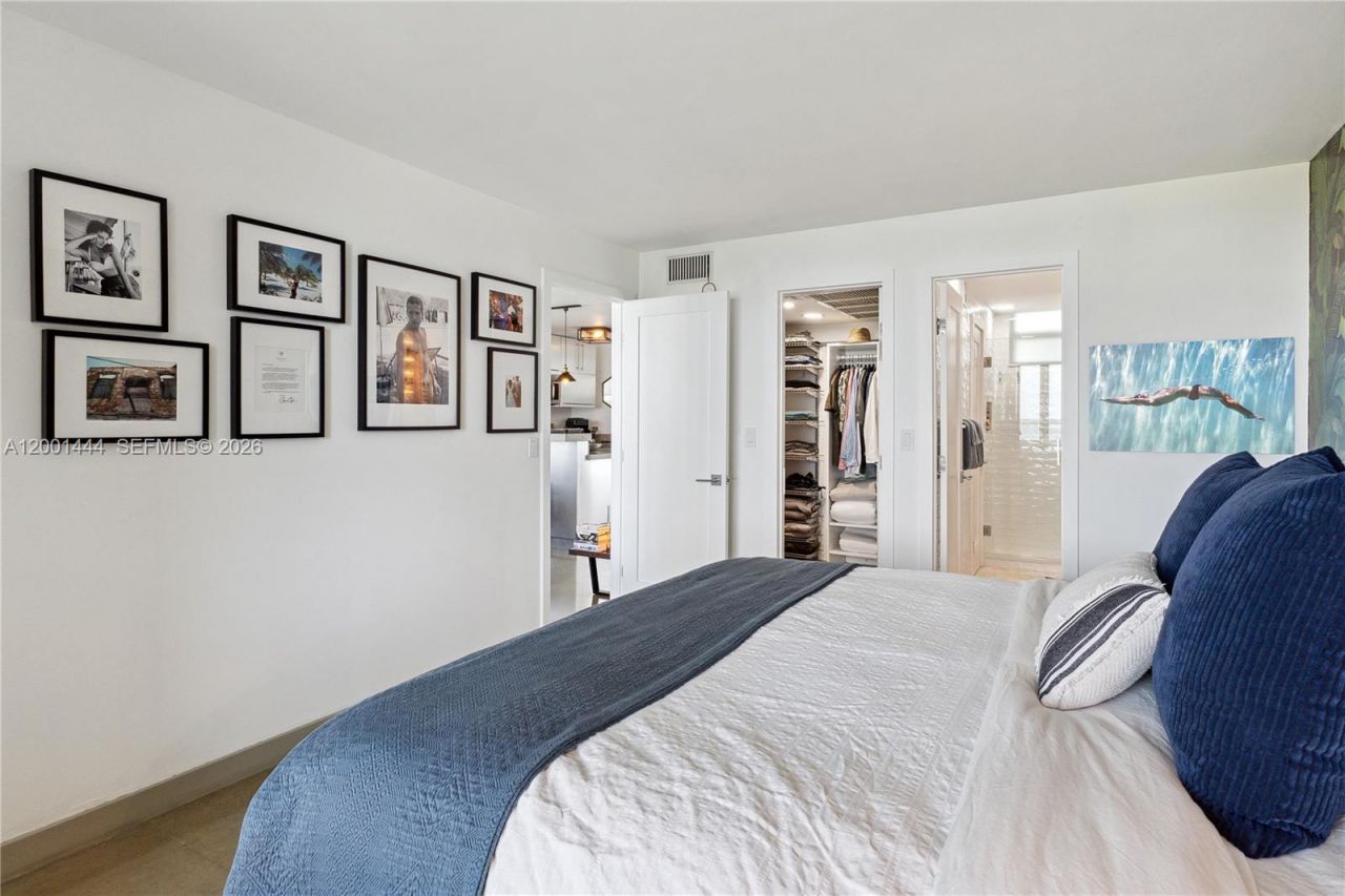 1670 Lincoln Ct, Unit PH-E, Miami Beach, FL 33139 Photo