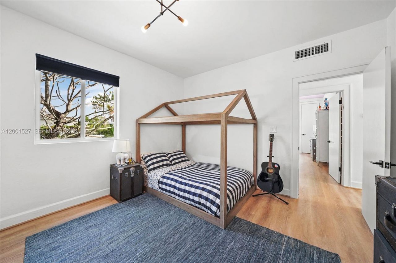 5237 La Gorce Drive, Unit 5237, Miami Beach, FL 33140 Photo