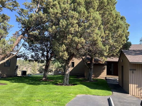 2200 Snowgoose Drive, Unit RV1D, Redmond, OR 97756