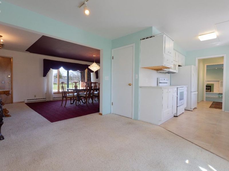 4009 E Broadway Road, Willard, OH 44890 Photo 7