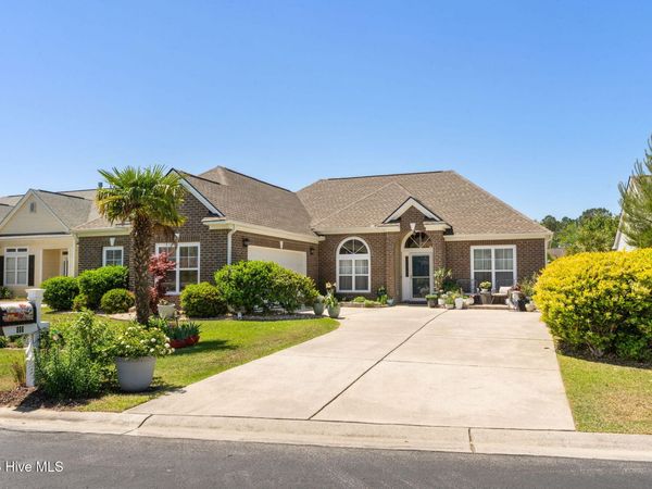 886 Willow Walk NW, Calabash, NC 28467