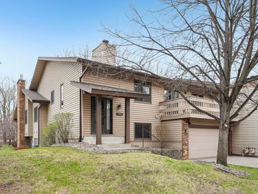 7022 W 113th Street, Bloomington, MN 55438