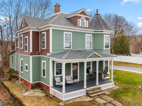 34 High Street, Claremont, NH 03743