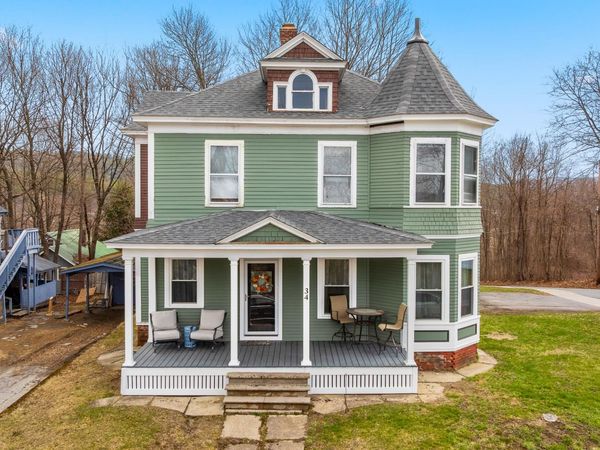 34 High Street, Claremont, NH 03743