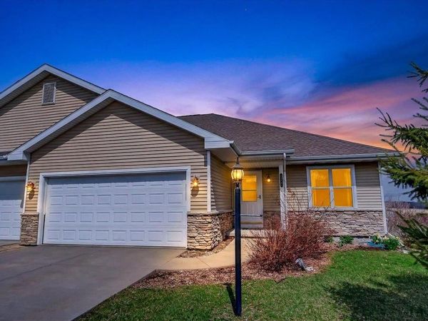 1818 Fjord Pass, Mount Horeb, WI 53572