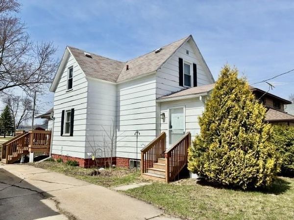 804 S PEACH AVENUE, Marshfield, WI 54449