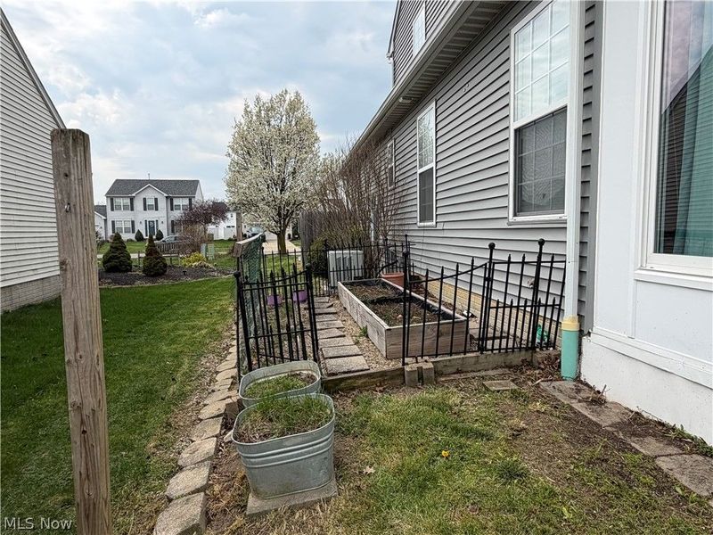 3307 Church Drive, Lorain, OH 44053 Photo 9