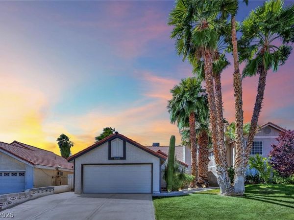 5501 Kettering Place , Las Vegas, NV 89107