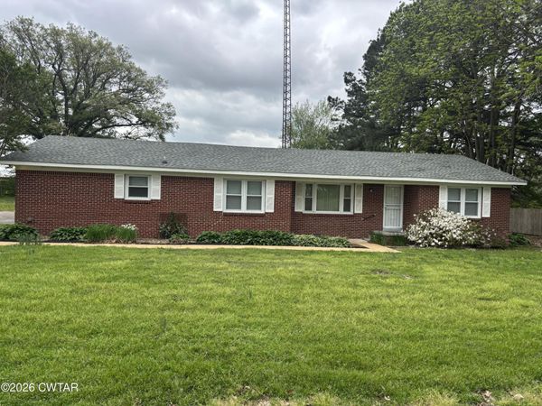 17 Brazil Schoolhouse Road , Trenton, TN 38382