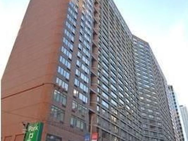 211 E Ohio Street , Unit 2215, Chicago, IL 60611