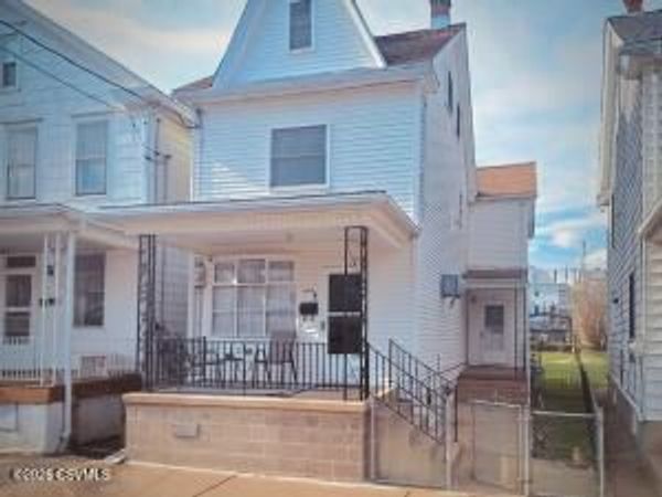 1140 POPLAR Street, Kulpmont, PA 17834