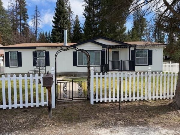 33283 SE Lakeview Ave, Valley, WA 99181