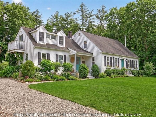 32 Crescent St, Plympton, MA 02367