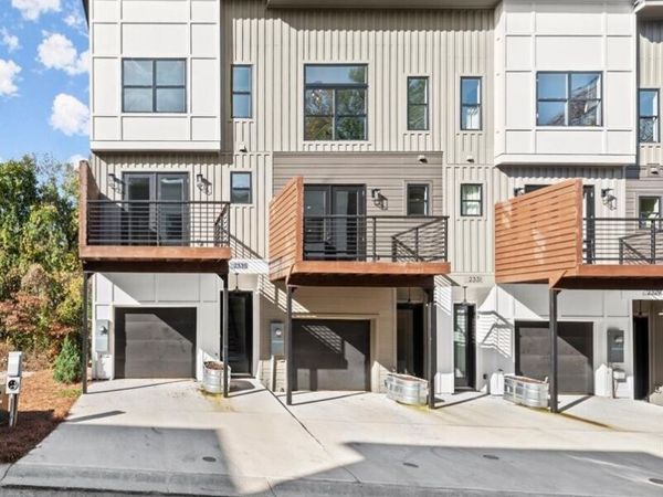 2335 Mason Drive, Unit D27, Atlanta, GA 30316
