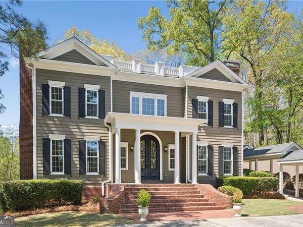 4671 Derby Lane SE, Smyrna, GA 30082