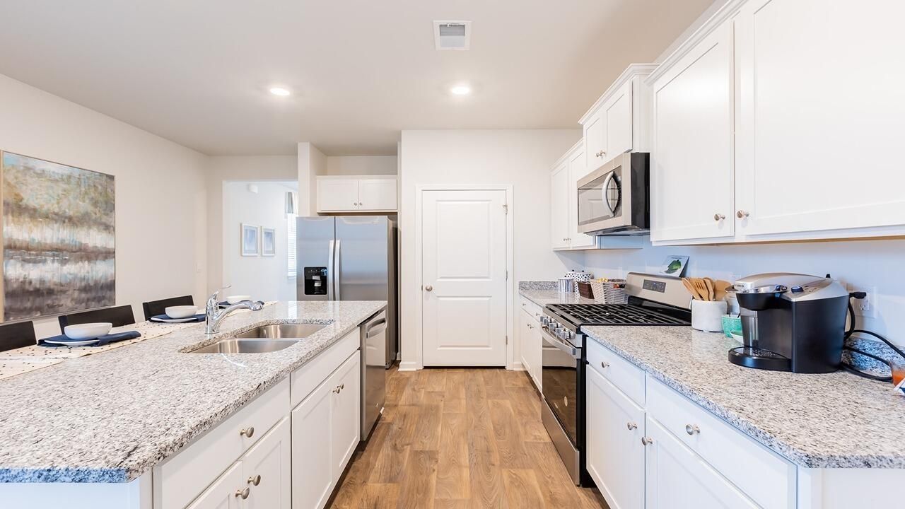 172 Horizon Ridge Drive Photo 14