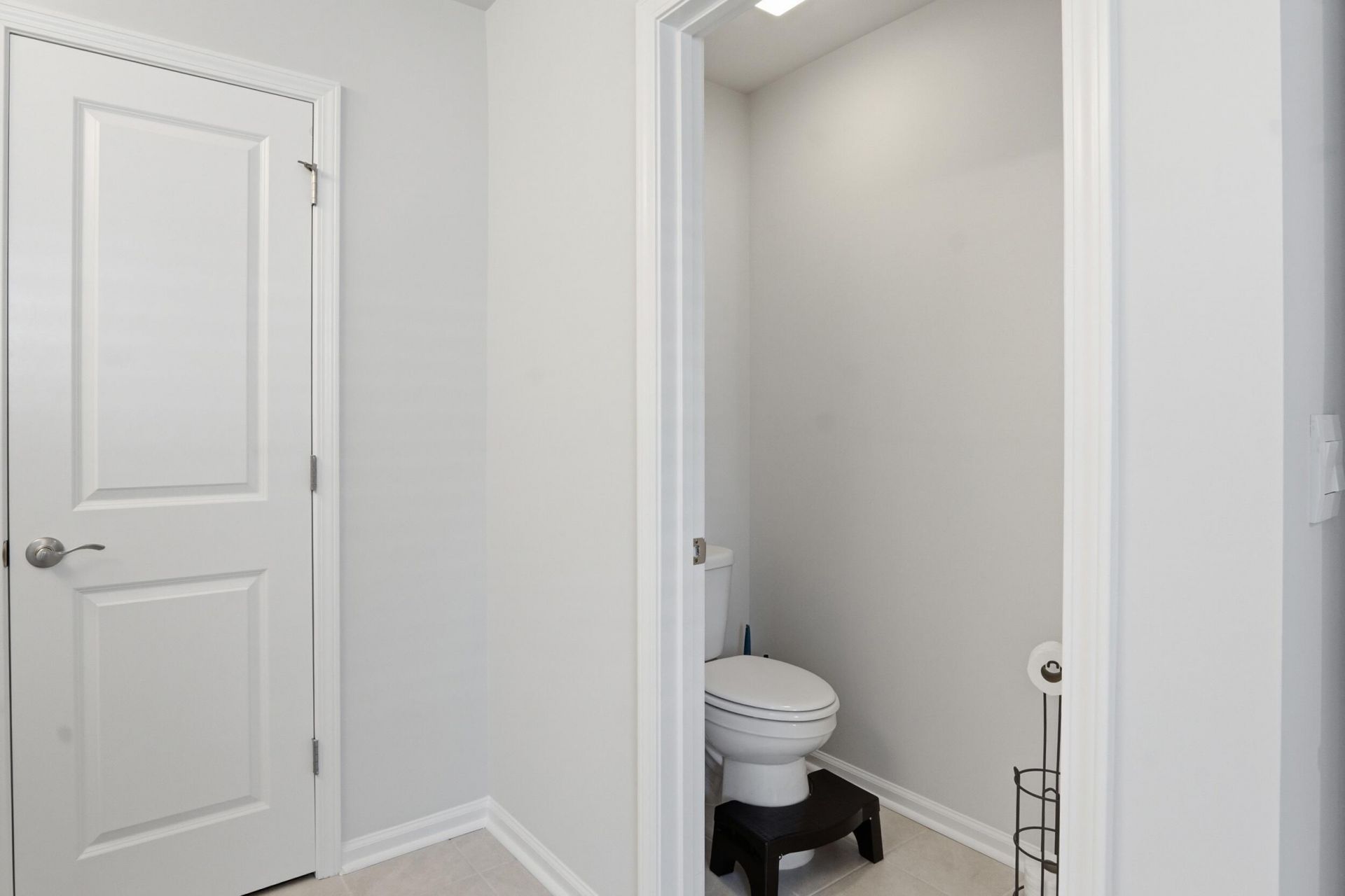 190 E Pinckney Street Photo 35