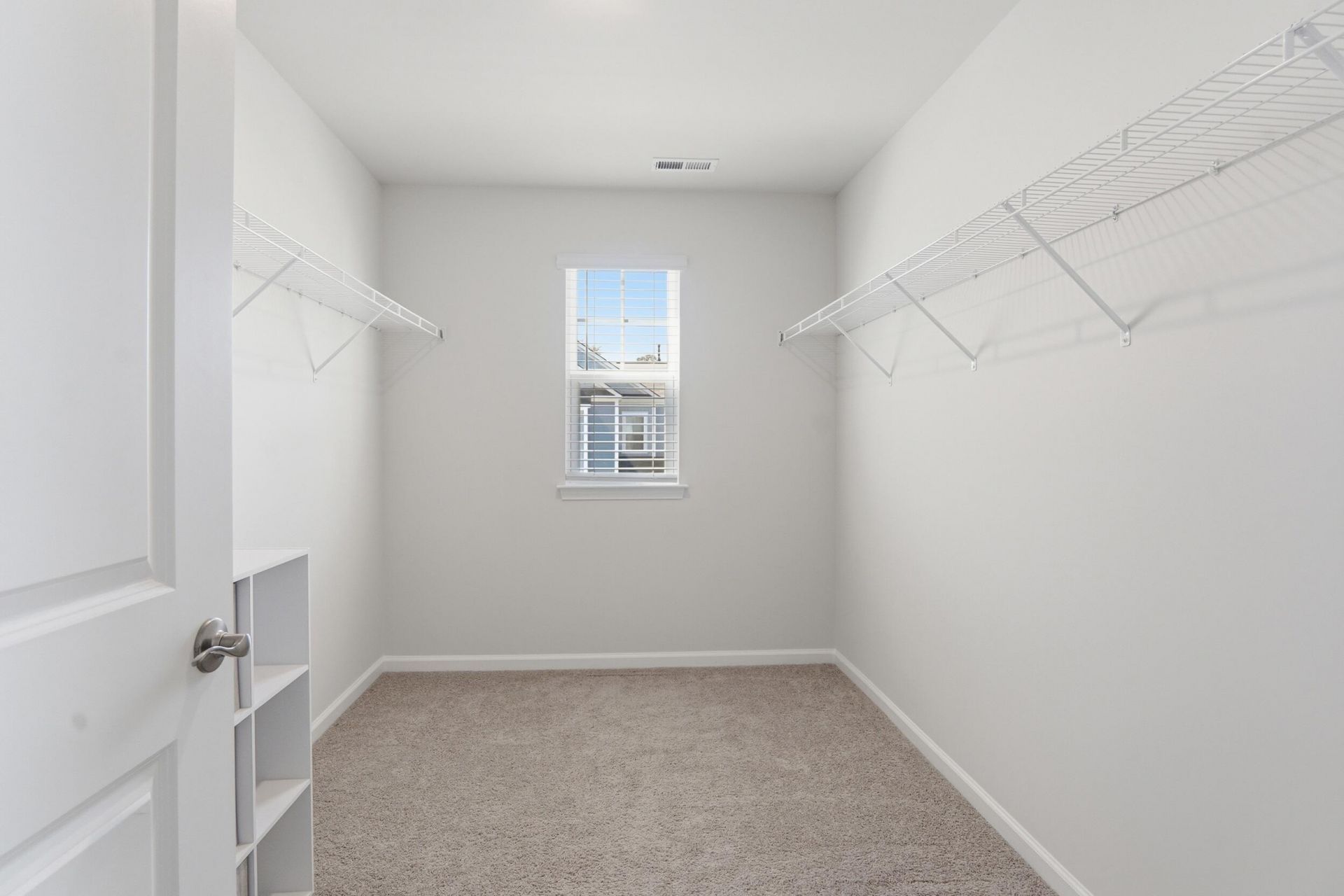 190 E Pinckney Street Photo 37