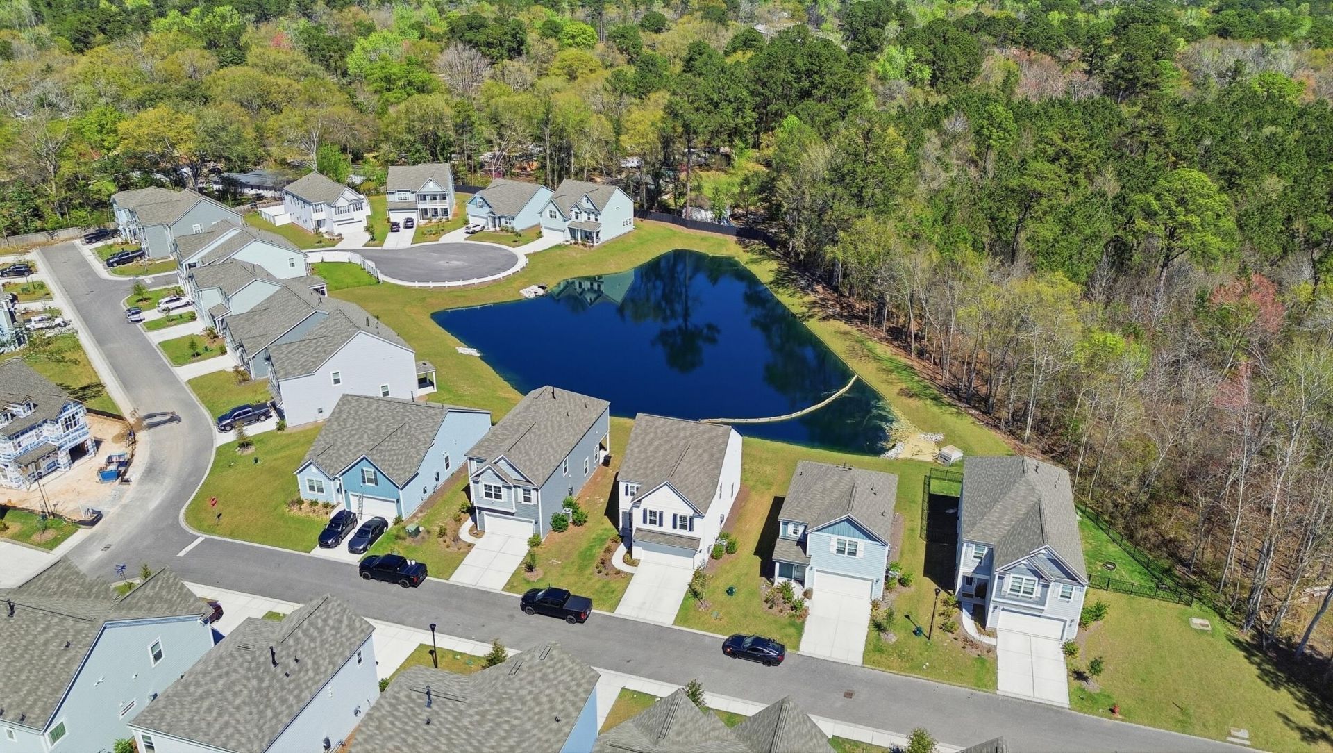 190 E Pinckney Street Photo 49