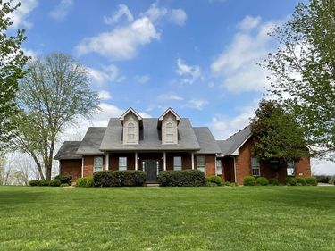5781 McCormick Road, Mt Sterling, KY 40353