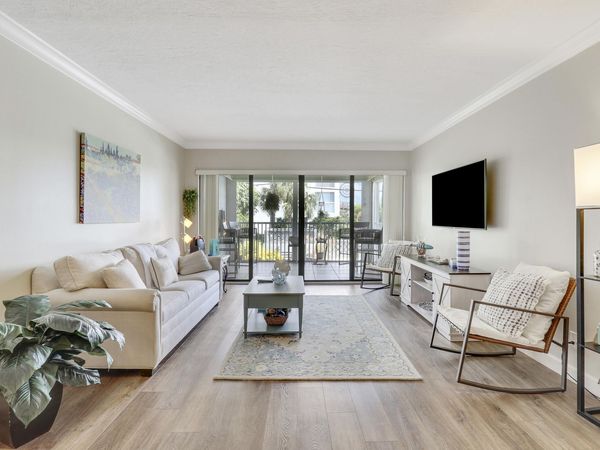 155 Yacht Club Drive, Unit 107, North Palm Beach, FL 33408